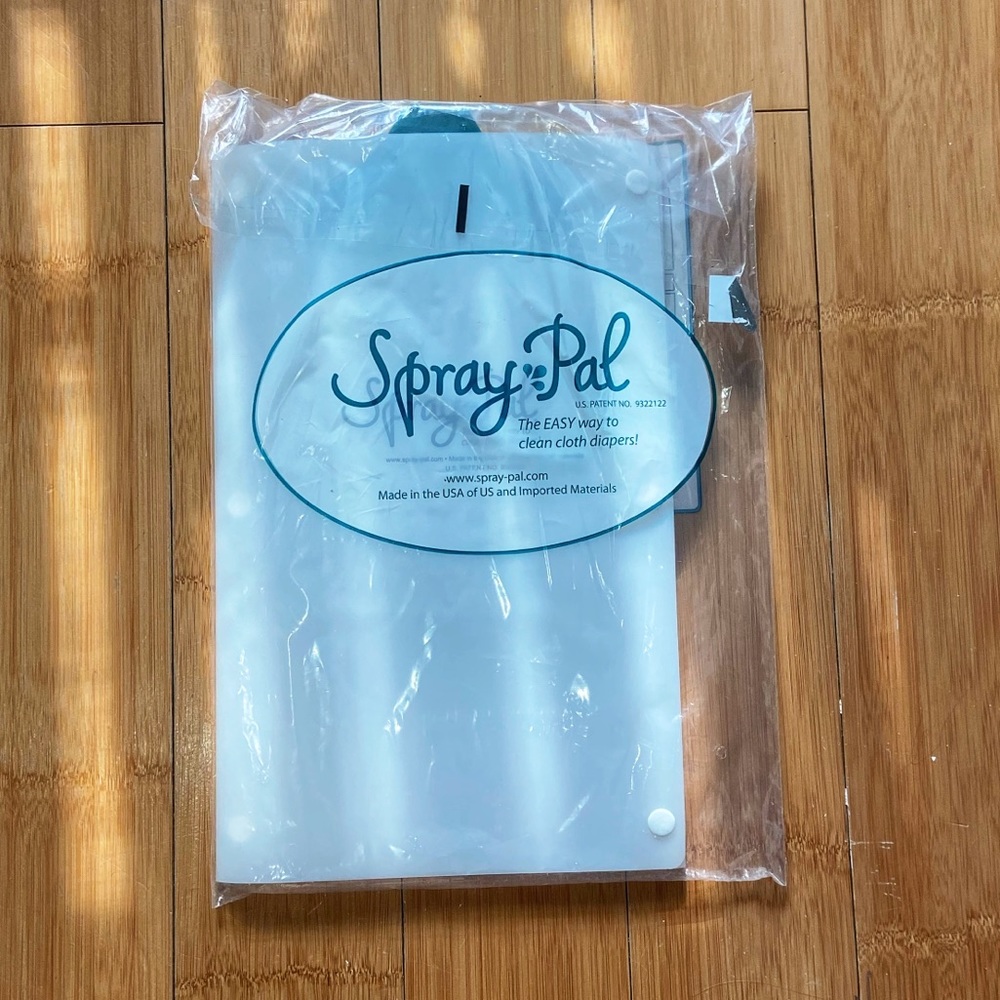 *NEW* SPRAY PAL Diaper Cleaner
